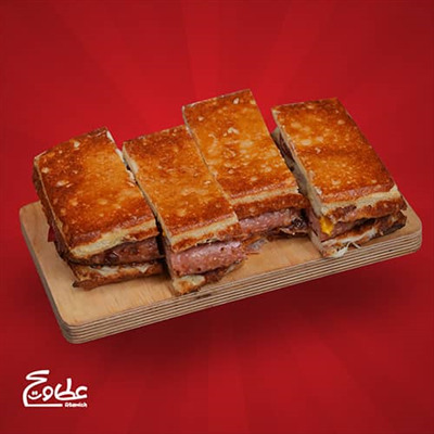 خمیر پیتزا 21 * 10.5 ، کراکف ، پپرونی ، پنیر گودا و پنیر موزارلا چیز کرانچ